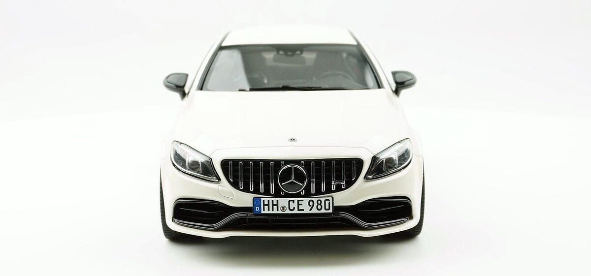 GT Spirit Mercedes-AMG C63 S Coupe Diamond White