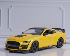 Maisto Special Edition 2020 Ford Shelby GT500 Yellow