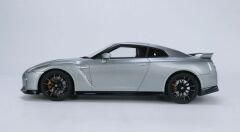 Kyosho 2020 Nissan GT-R (R35) Silver