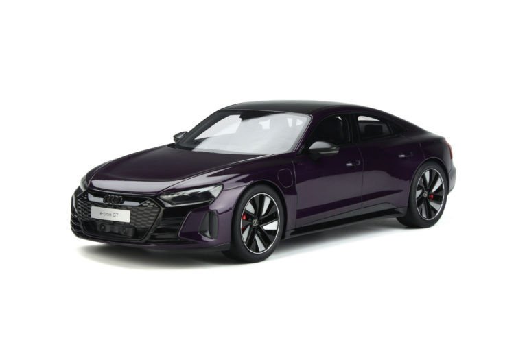 GT Spirit Audi RS E-TRON GT Merlin Purple