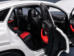 iScale Mercedes-Benz GLE Coupe (C167) - Dealer Edition