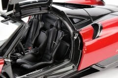 Autoart Pagani Huayra BC Rosso Dubai/Carbon