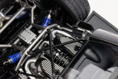 Autoart Pagani Huayra BC Rosso Dubai/Carbon