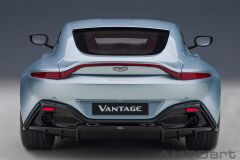 Autoart Aston Martin Vantage 2019 Skyfall Silver