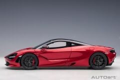 Autoart McLaren 720S Memphis Red
