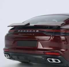 Minichamps 2020 Porsche Panamera Turbo S Metallic Red