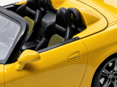 Otto Mobile Honda S2000 CR New Indy Yellow Pearl 2007