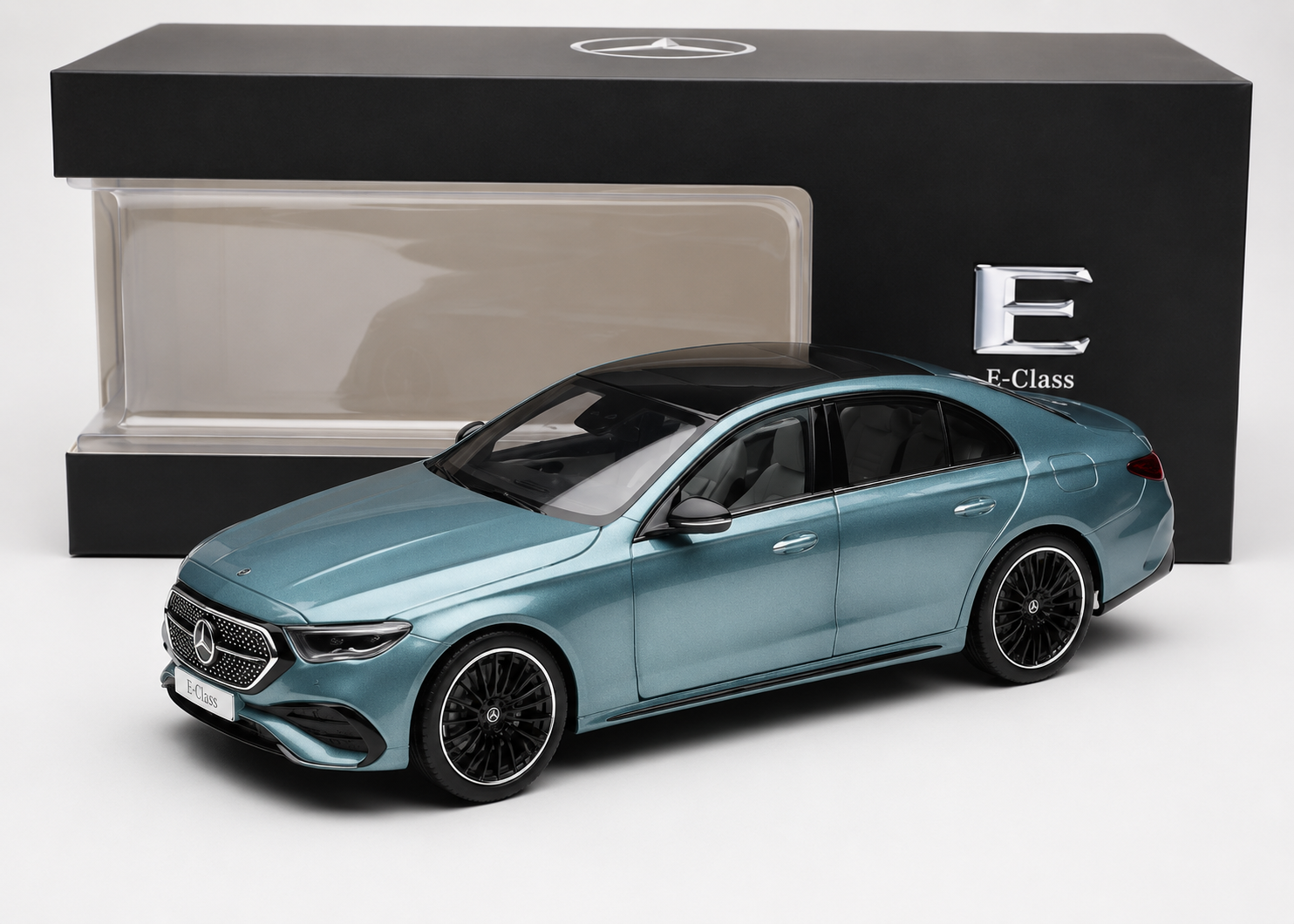 iScale Mercedes Benz E Class Limousine W214