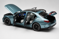 iScale Mercedes Benz E Class Limousine W214